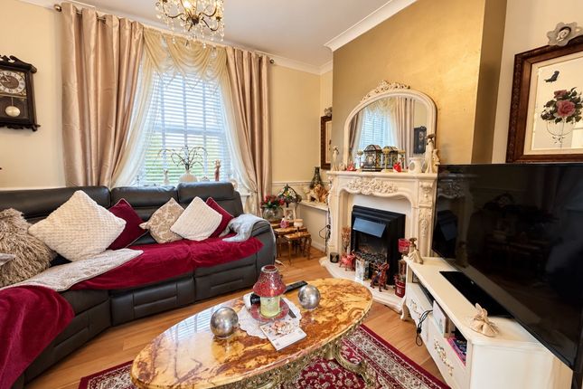 7 South Street, Port Talbot photo 3