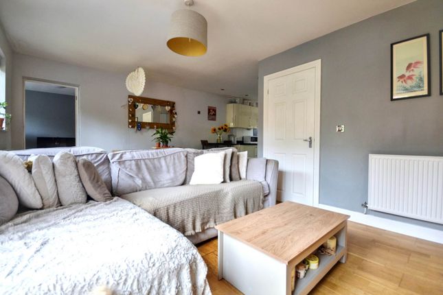 2, Brensham Court, Tewkesbury photo 4