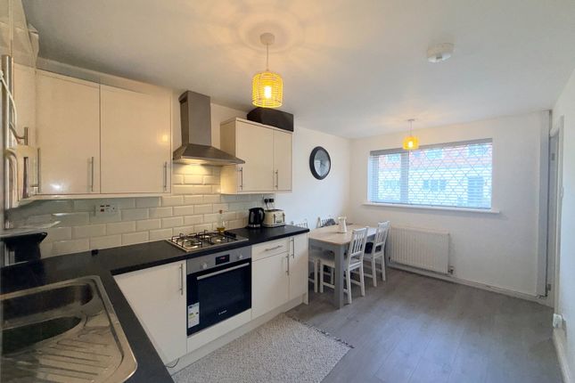 32, Danebank Mews, Manchester photo 4