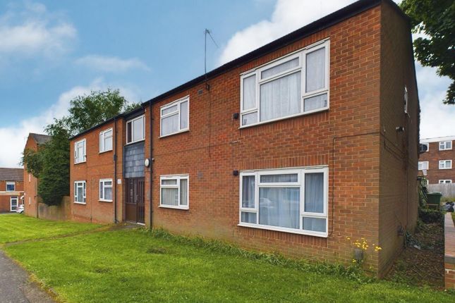 Thumbnail Flat for sale in Alfred Street, Kettering