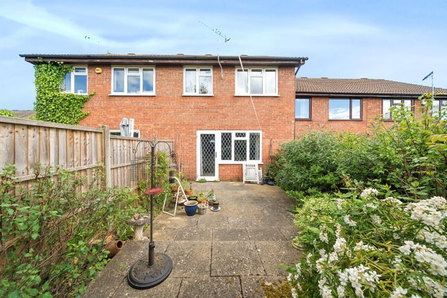 Thumbnail Terraced house for sale in Greenhill Gardens, Guildford
