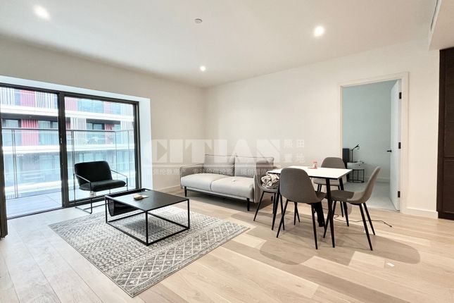 Flat to rent in Riverscape, Royal Wharf, London