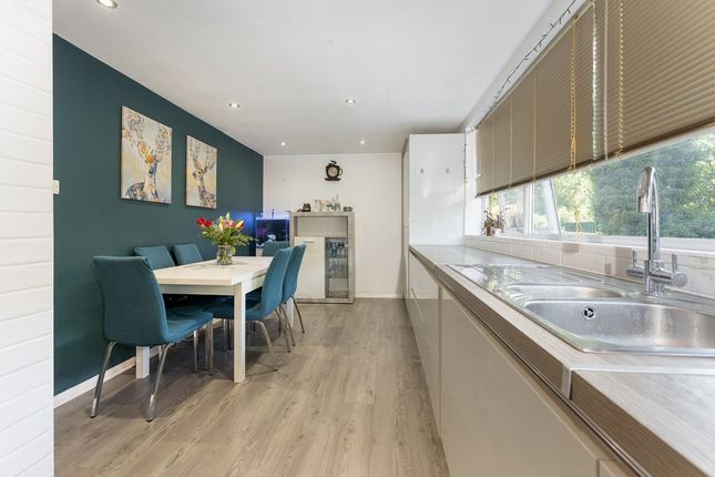 60, Valley View, Westerham photo 2
