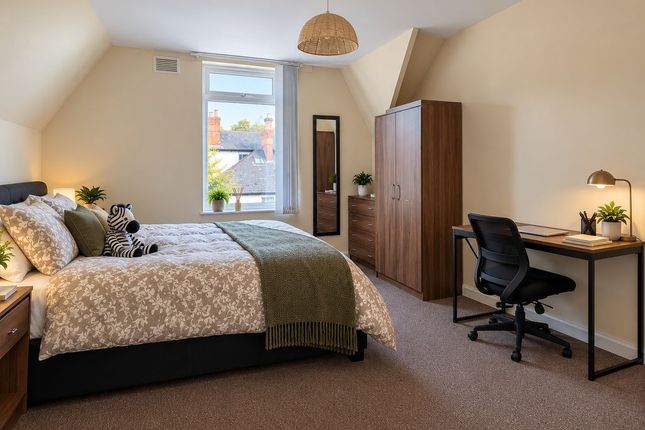 Flat 3, 8, Hope Drive, Nottingham photo 3