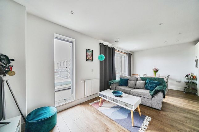 Flat 602, Metcalfe Court, 1, Anderson Square, London photo 2