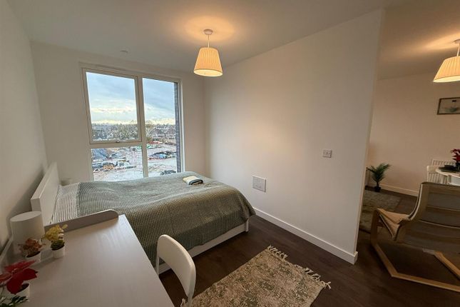 Whatsapp Image 2025-11-12 At 14.56.37 (3).Jpeg