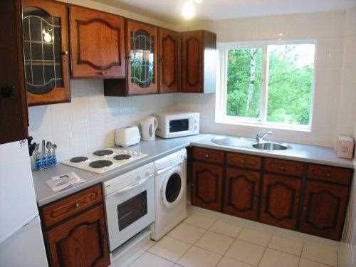 4, Winchester Close, Beckton photo 3