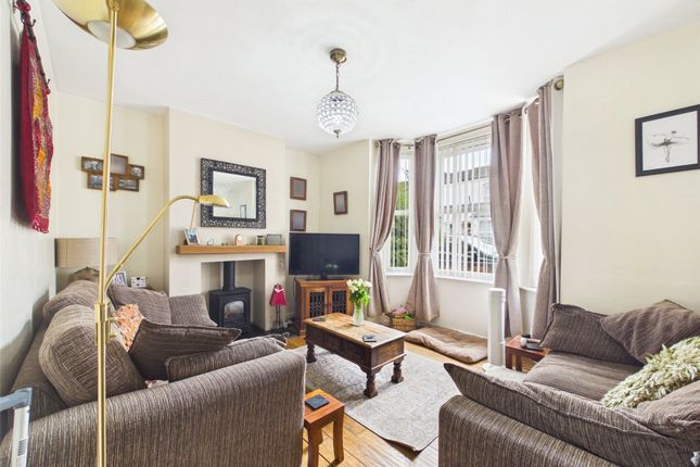 19, Linden Road, Gloucestershire photo 2