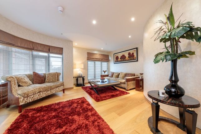 Thumbnail Penthouse for sale in North Row, Mayfair