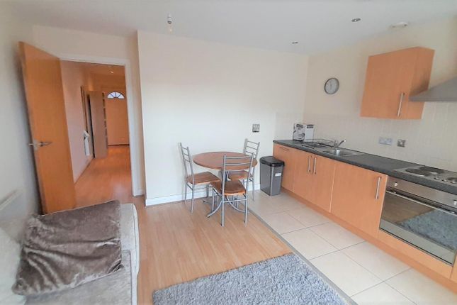 91, Central Gardens, Liverpool photo 5
