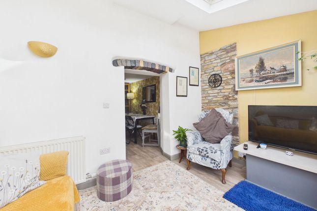 18a, The Village, Westbury-on-severn photo 3
