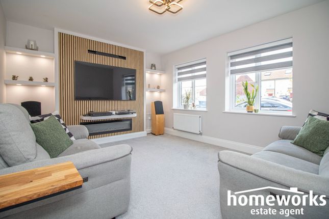 1, Bluebell Way, Norwich photo 4