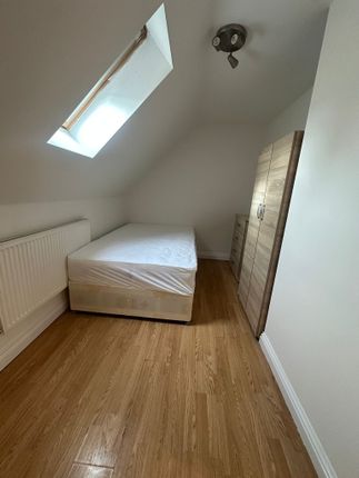 20 Albert Gardens, Luton photo 5