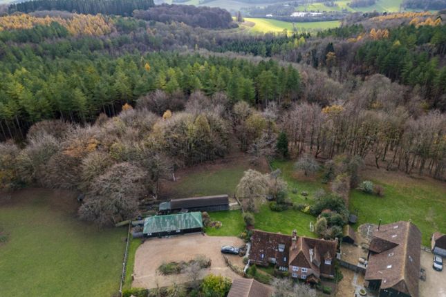 Old Farmhouse, Weedon Hill, Hyde Heath photo 4