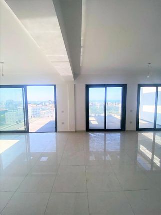 Apartment for sale in Central Kyrenia