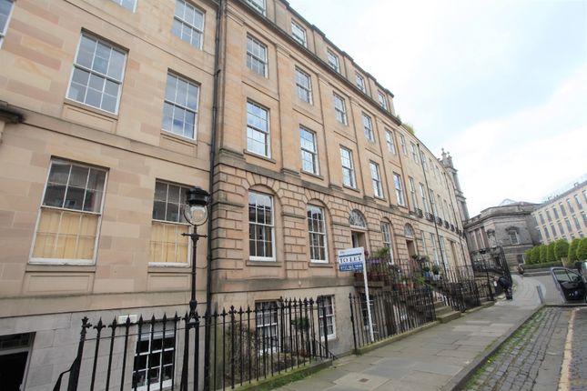 Flat to rent in Fettes Row, New Town, Edinburgh EH3