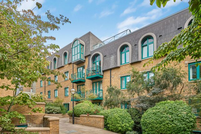 Flat 16, Chamberlain House, 126, Westminster Bridge Road, London photo 3