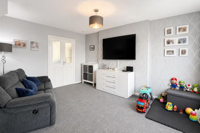 16, Lincoln Avenue, Glasgow photo 4