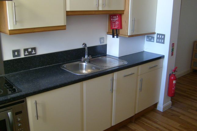 Studio to rent in Portland House, The Kingsway, City Centre, Swansea