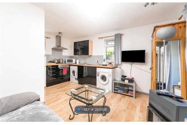 Harlington Court, Morley, Leeds photo 2