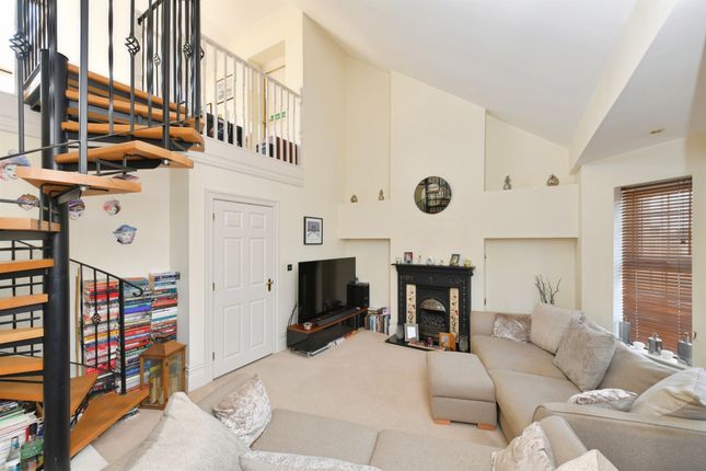 15, New Road, Saltash photo 4