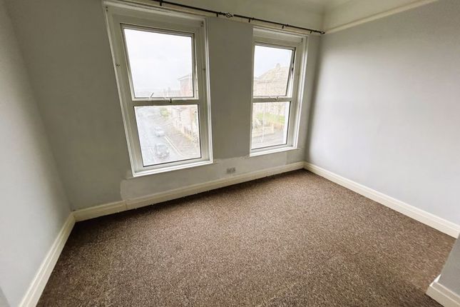 Flat for sale in Dorchester Road, Lodmoor Hill, Weymouth, Dorset