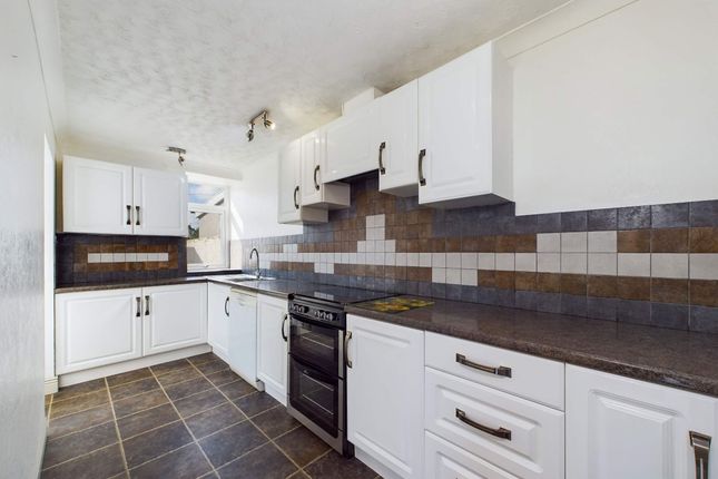 57 Totnes Road, Paignton photo 2