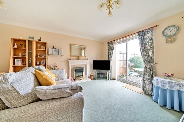 Terraced house for sale in Cotswold Way, Worcester Park