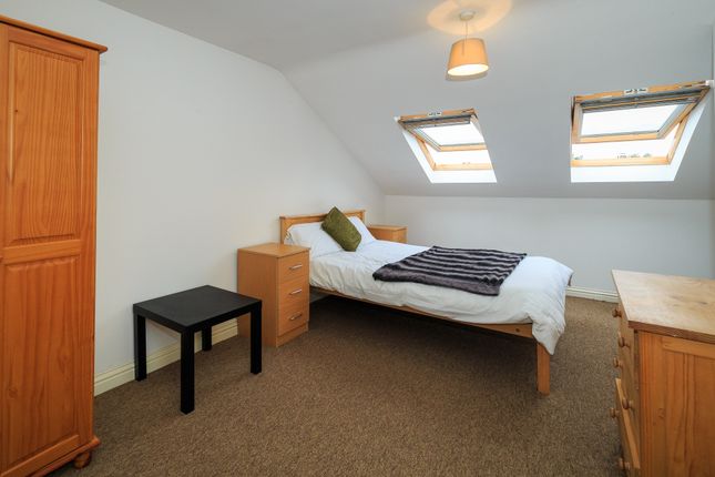 6-bed house on 17, Bailey's Rd, Portsmouth, £395,000