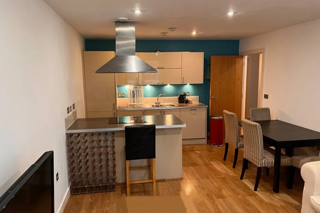 Thumbnail Flat to rent in Bow Common Lane, London