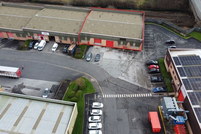 Light industrial to let in Unit 31, Pitcliffe Way, Bradford, West Yorkshire