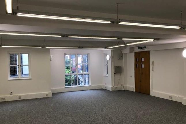Office to let in Spencer Court, Wandsworth High Street, Wandsworth