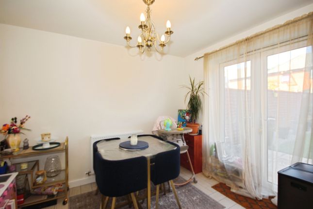 39, Horton Drive, Leamington Spa photo 4