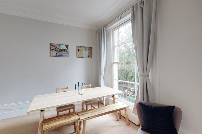 Flat 3 10 - 12, Canonbury Lane, Canonbury photo 4