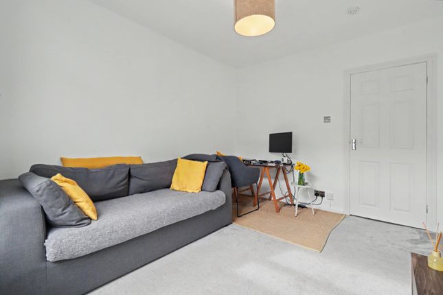 Flat 2, The Heathers, 3 Stevenstone Road, Exmouth photo 2