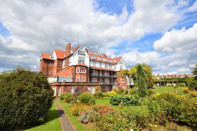Flat for sale in The Durlocks, St. Andrews The Durlocks