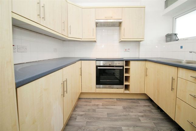 445, Clay Hill Road, Basildon photo 3