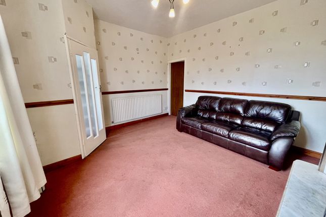 38, Enfield Road, Blackpool photo 2