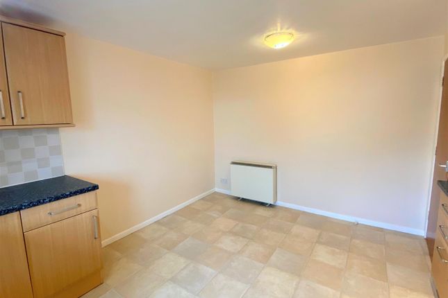 Fore Street, Newquay photo 5