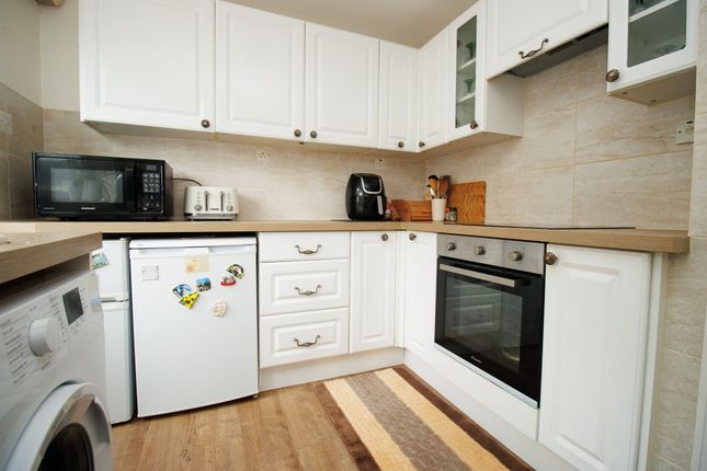 19, Grimston Road, Hunmanby photo 3