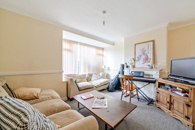 120, Wensley Drive, Meanwood, Leeds photo 4