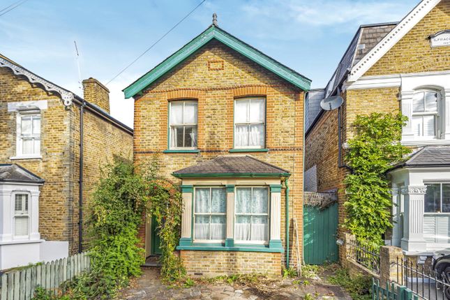 Thumbnail Detached house for sale in Canbury Avenue, Kingston Upon Thames