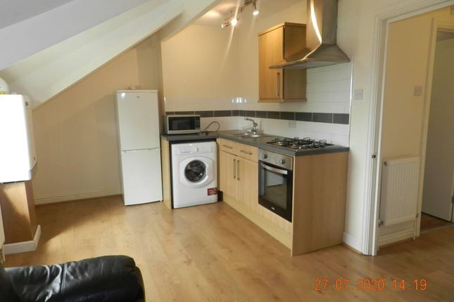Thumbnail Flat to rent in Richmond Road, Cathays, Cardiff