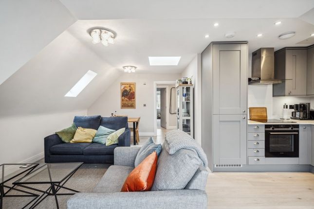 8, Drake Lodge, 34, Rickmansworth Road, Amersham photo 3