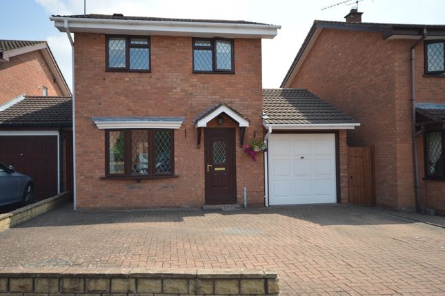 Thumbnail Detached house for sale in Broadheath Close, Droitwich, Worcestershire