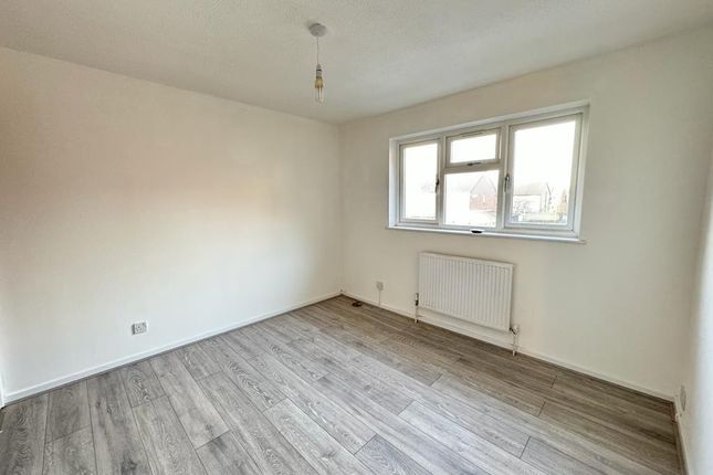 3, Floyd Close, Leicester photo 2