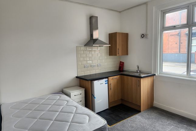 1-bed flat on 226 Balby Road, Flat 3, Doncaster, Doncaster, £520/mo