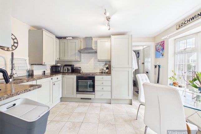59, Clayton Road, Chessington photo 3