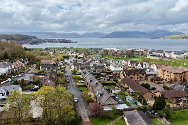 29, Drums Terrace, Greenock photo 3