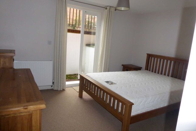 1, Aviator Place, Reading photo 2